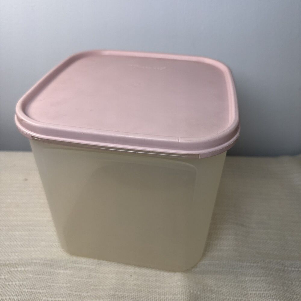 Tupperware Modular Mates Square #3 Container Pink Seal Lid - 17 Cup